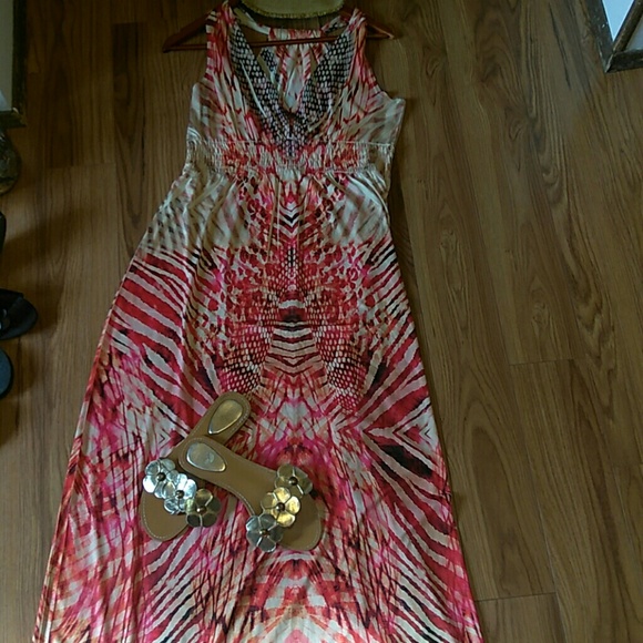 Maxi drees ๐ - Picture 3 of 8